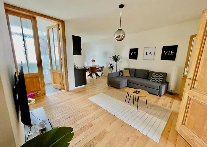 Bohemian 2Bdr Apartment Antwerp Center